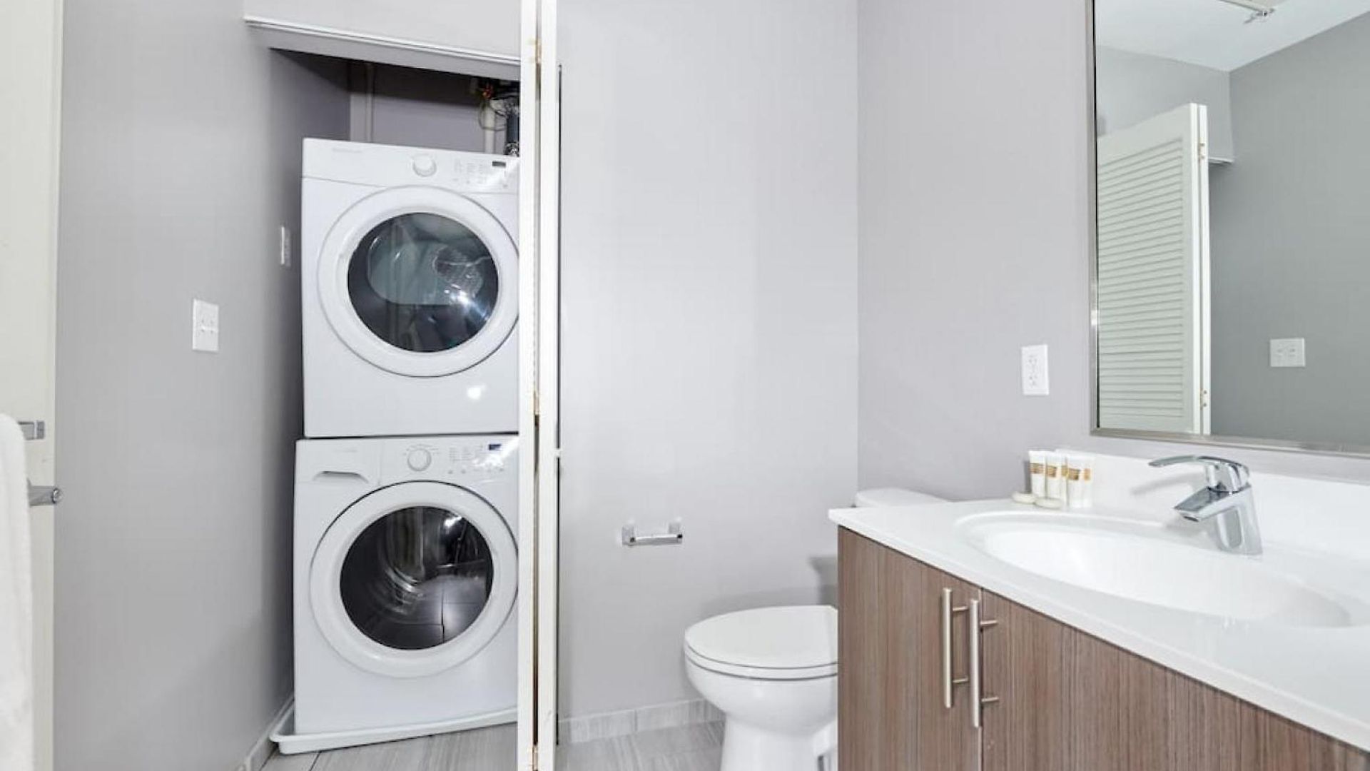 Furnished Luxury Loft Common * Boston
