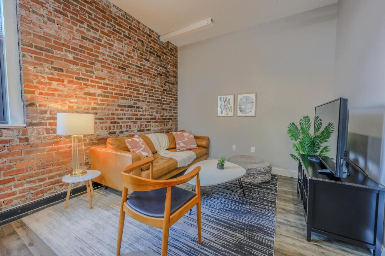 Furnished Luxury 3br, 2ba Loft Apartment Boston