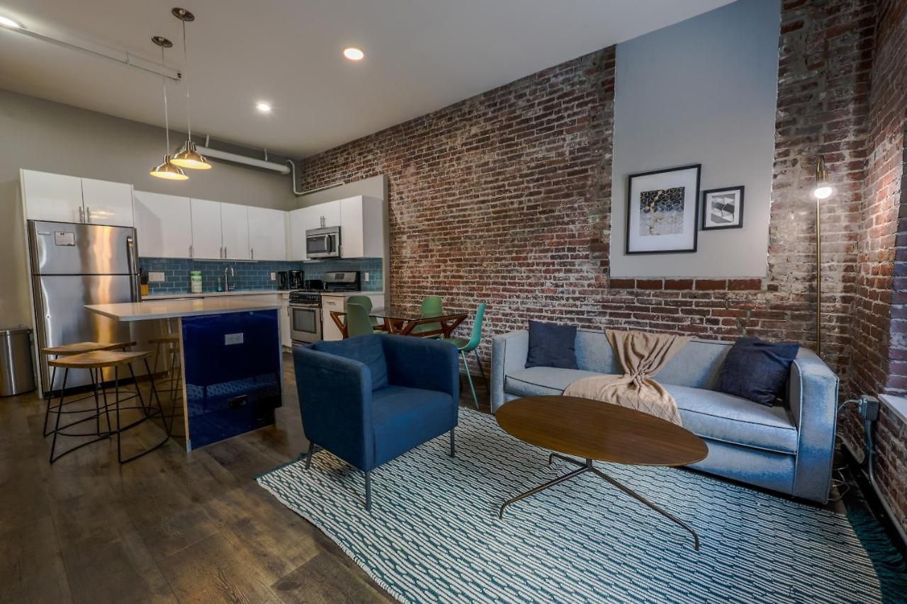 Apartment Luxury At 3br 2ba 200mbps Internet *