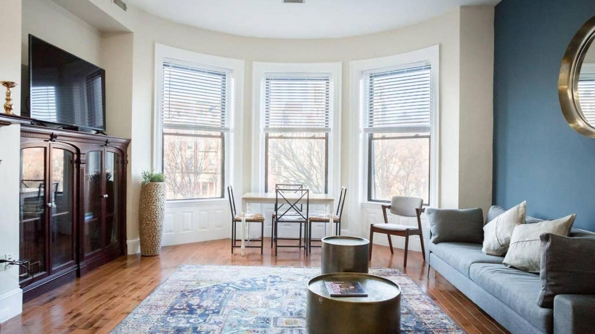 Apartment Classic Furnished 1br In Fenway In Brownstone Bldg