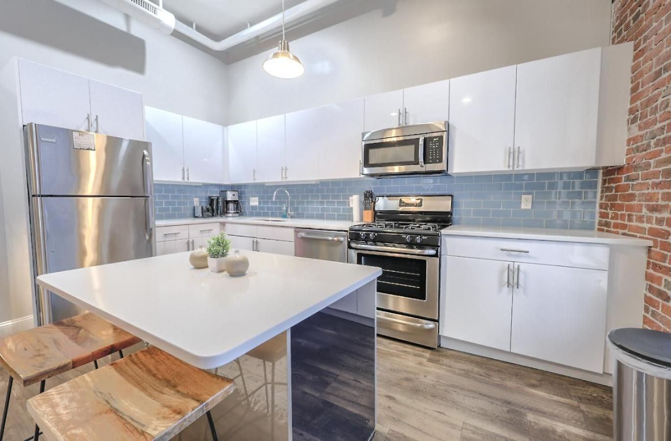 Flexible Historic Loft Near Common