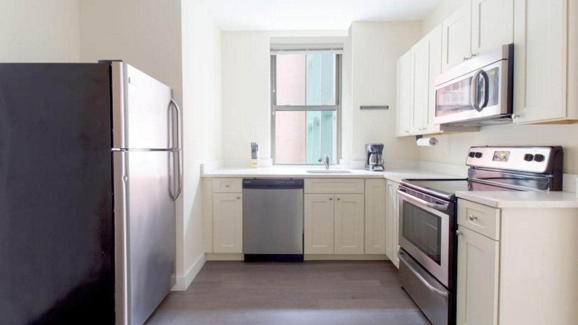 Downtown 1br Keyless Entry Fast Wifi