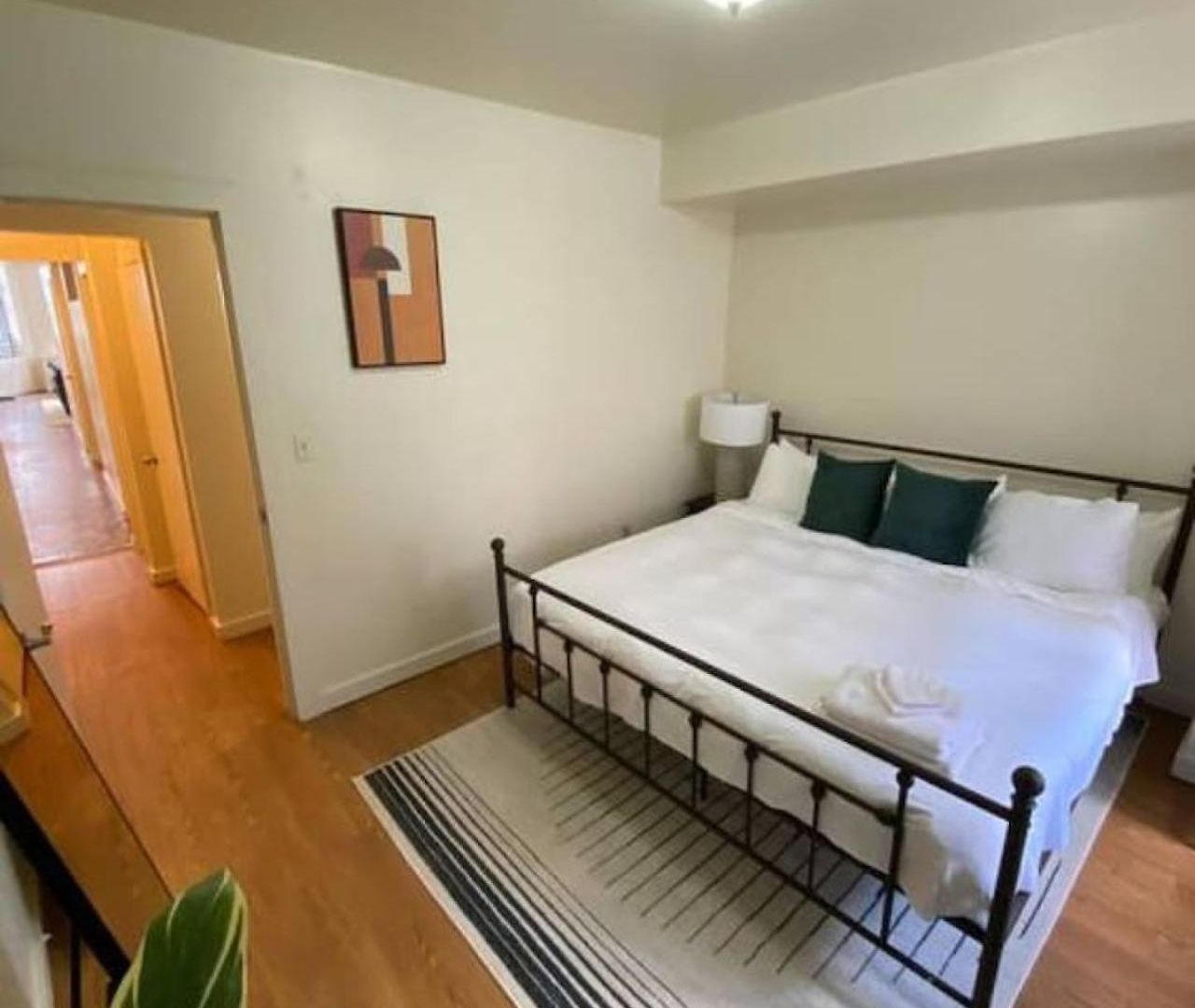 Wonderful Fenway 3 Bed 2bath Steps From Fenway Park Apartment *