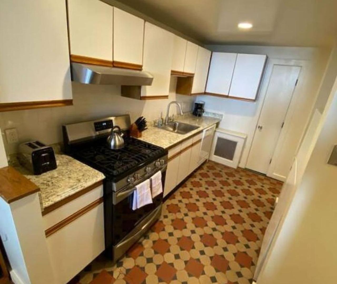Wonderful Fenway 3 Bed 2bath Steps From Fenway Park *
