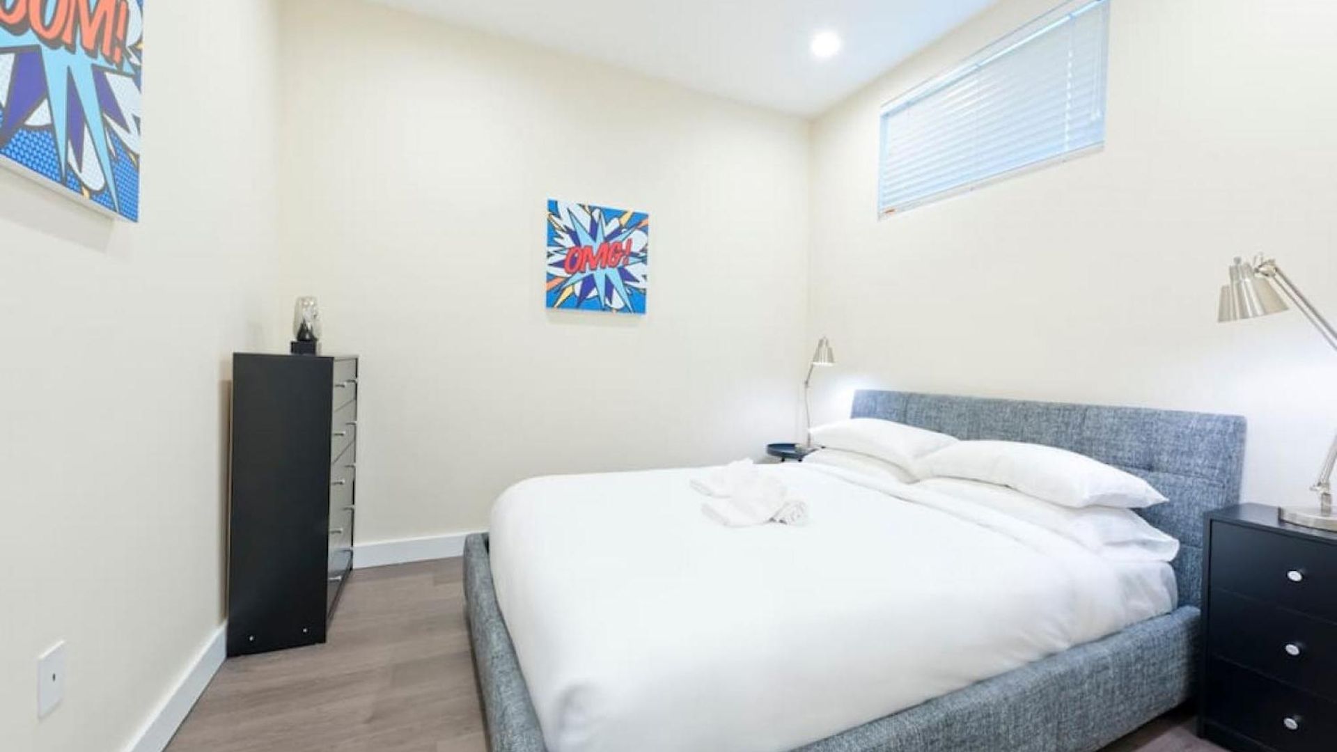 Simple 1br Financial District Keyless Entry Apartment