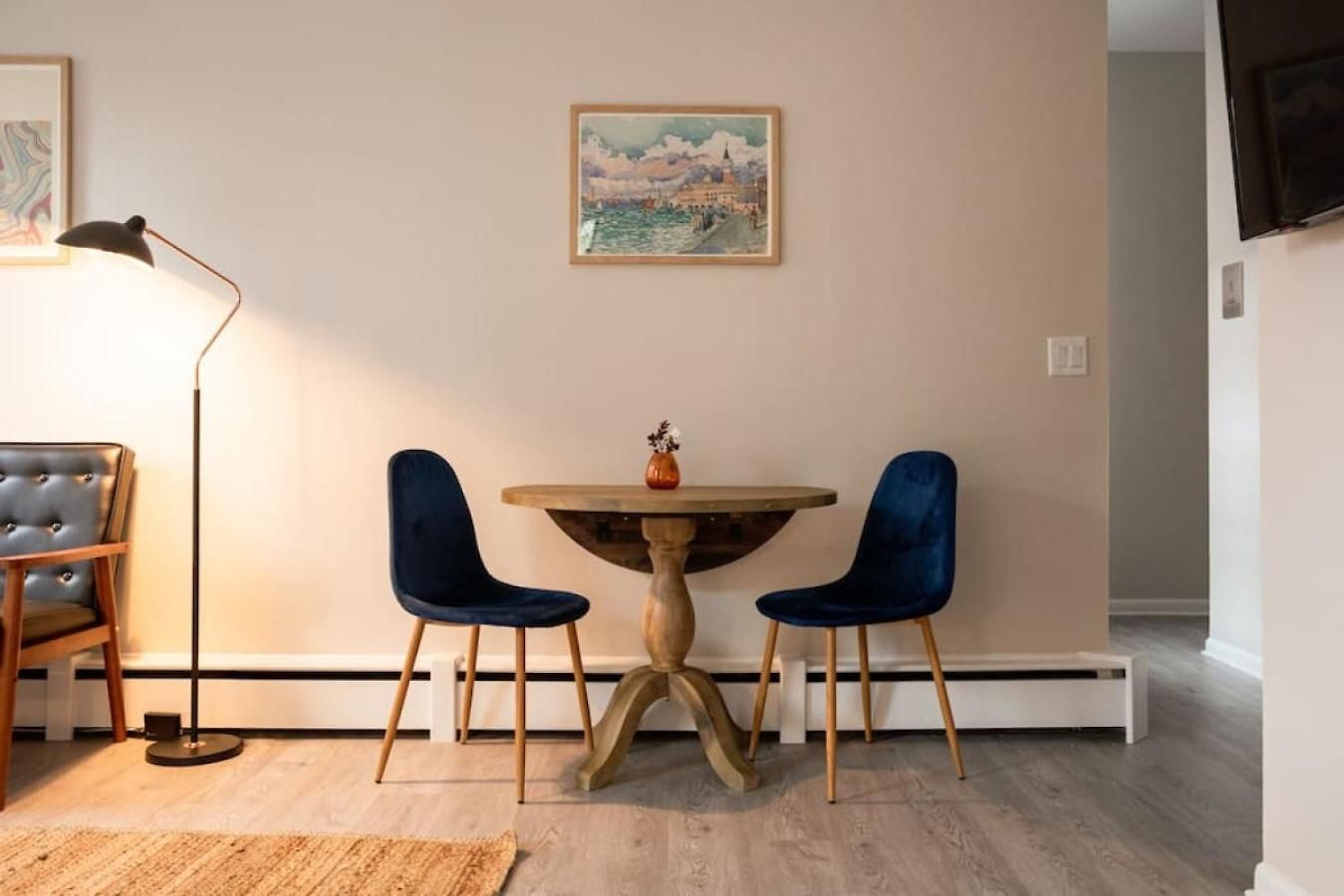 Apartment Modern In South End Boston