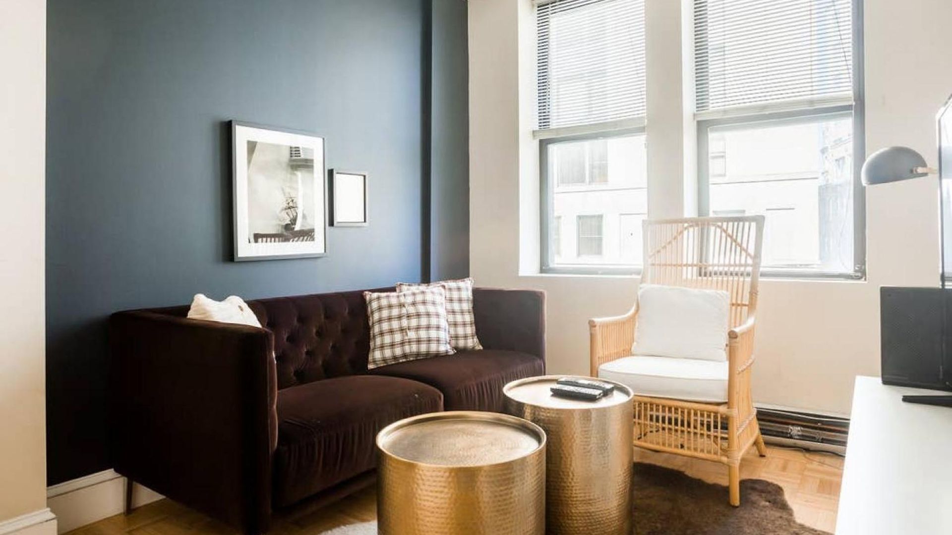 Apartment Awesome 2 Bed 1.5 Bath Downtown