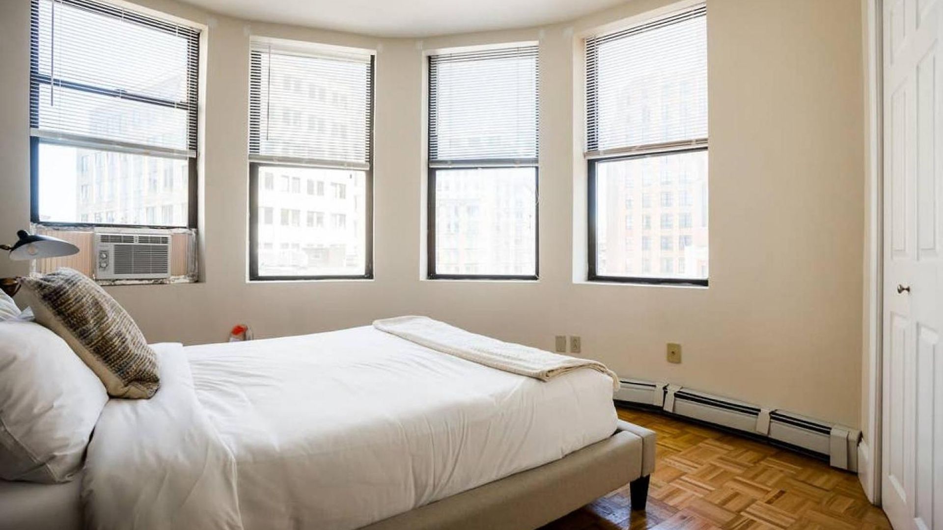 Exceptional 1br In Downtown Apartment