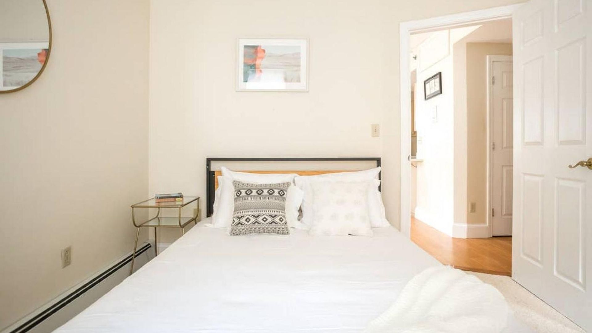 Apartment Delightful Downtown 2bed 2bath *