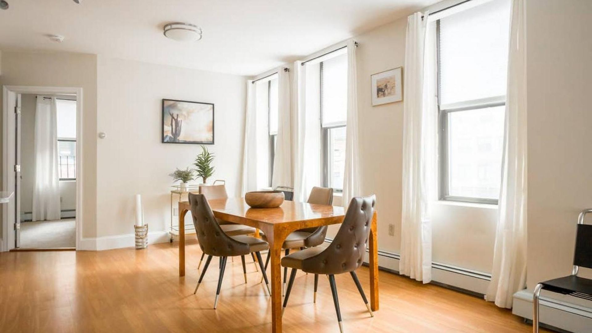 Apartment Delightful Downtown 2bed 2bath