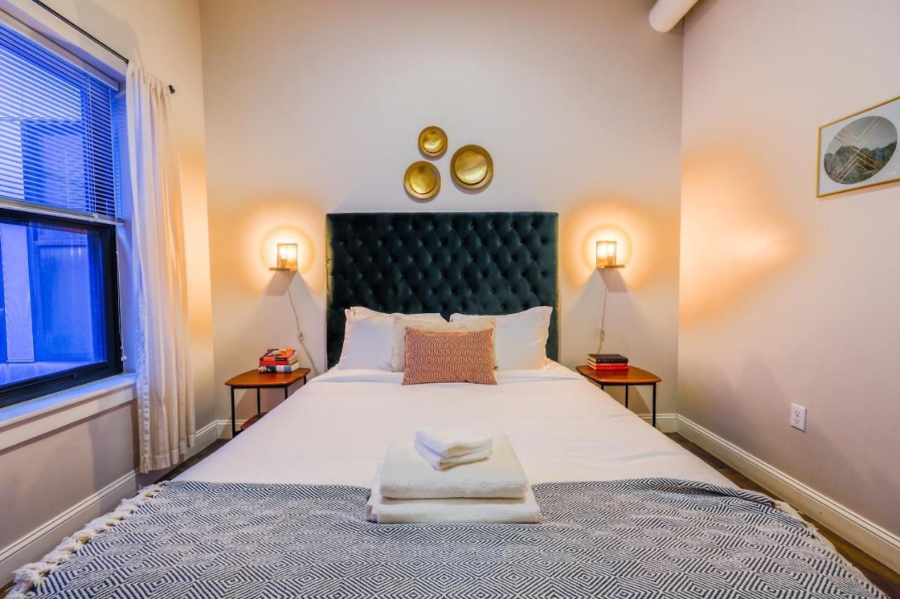 Keyless Entry Laundry In Unit Pet Friendly Apartment *