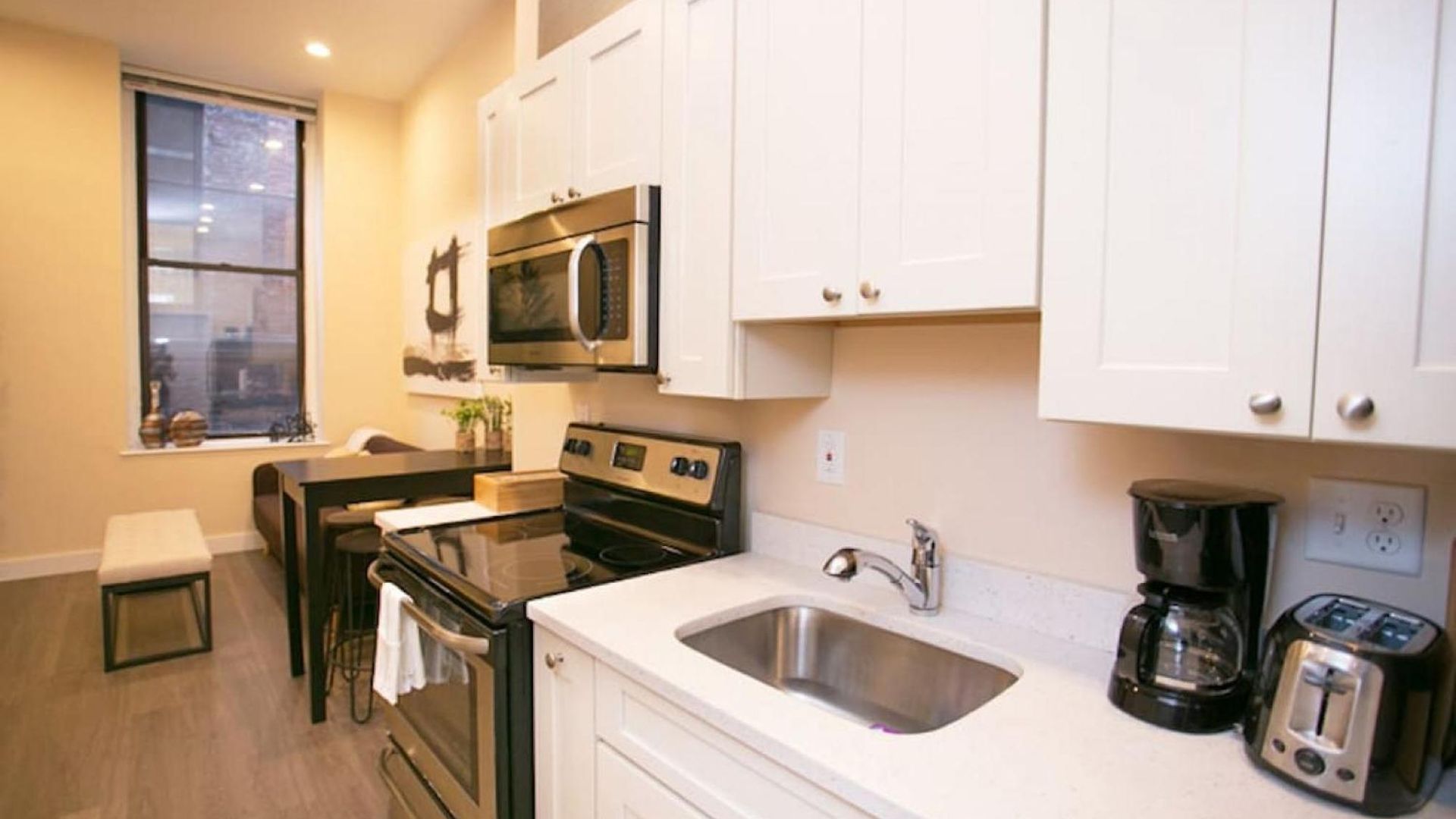 Downtown Loft Walk Anywhere Ideal For Nurses * Boston
