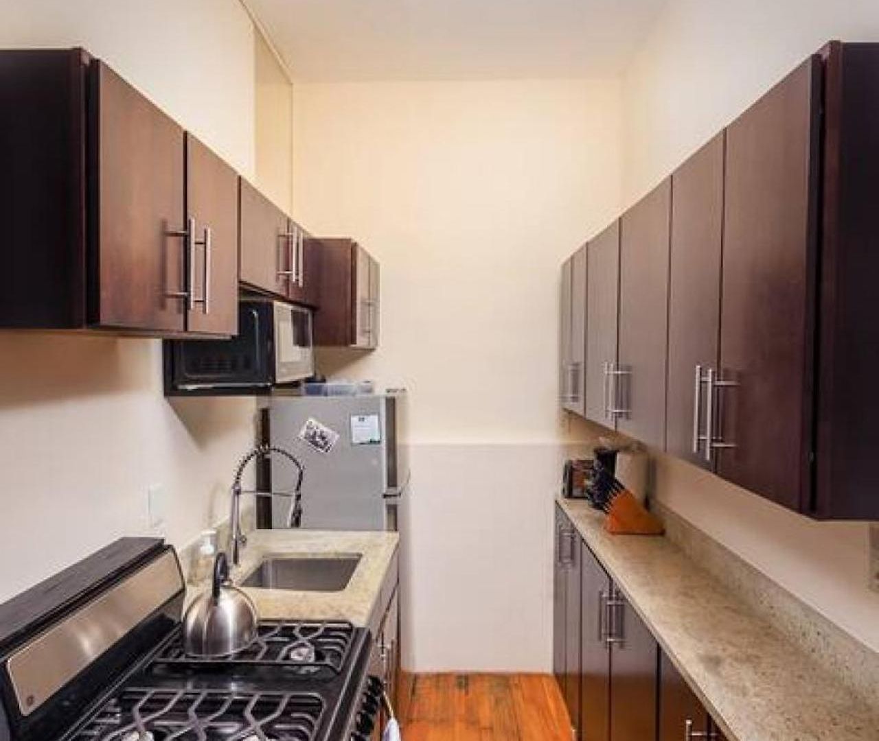 Beautiful Newbury St 1 Bedroom Unit Boston