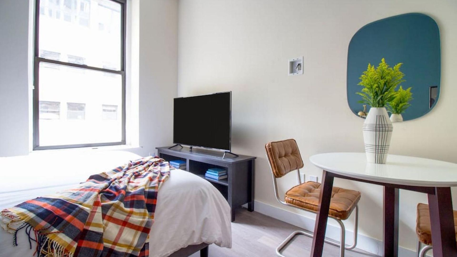 Apartment Walking Distance To Mgh And Tufts Medical