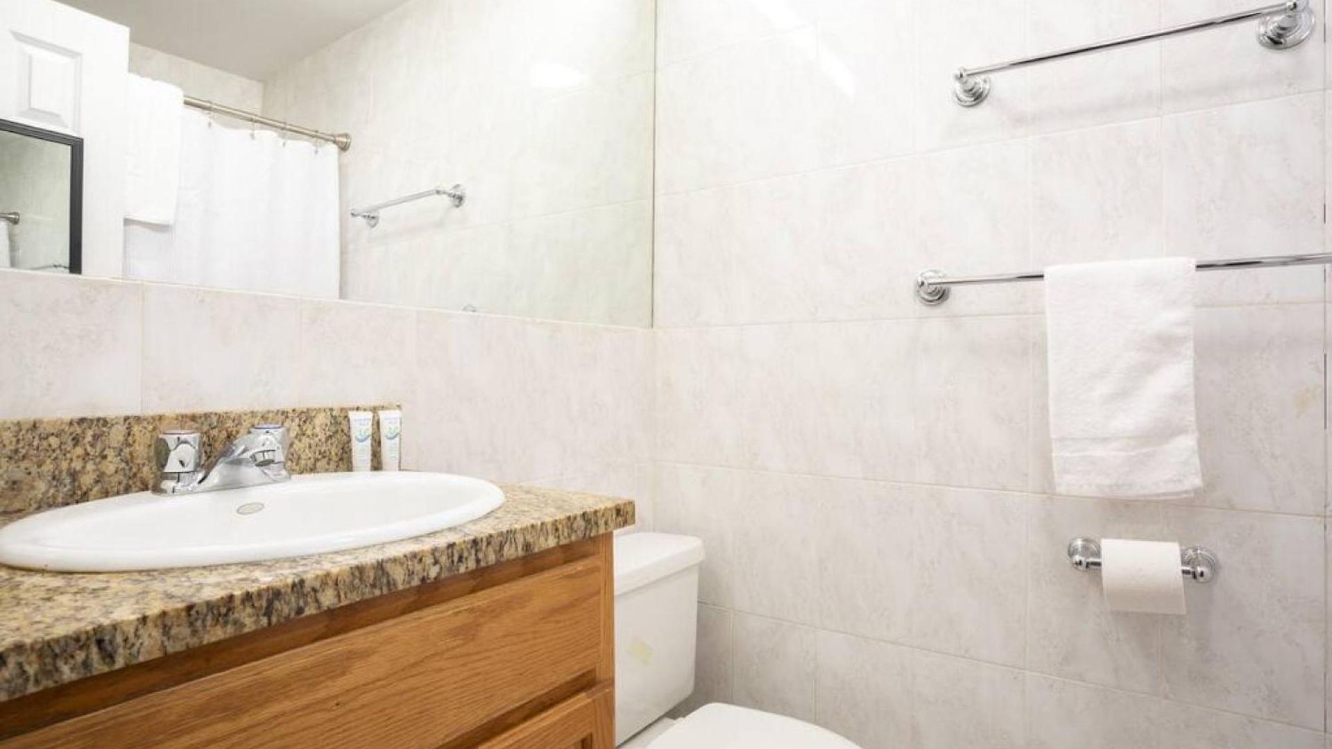 Modern 1brs Steps From Common And South End Apartment