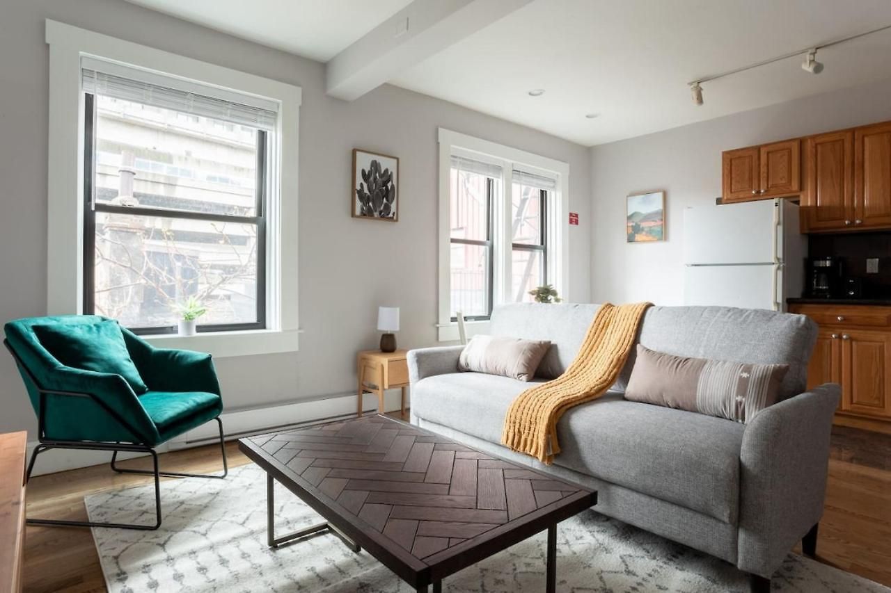 Comfy 1br Minutes To Common With 99 Walk Score * Boston