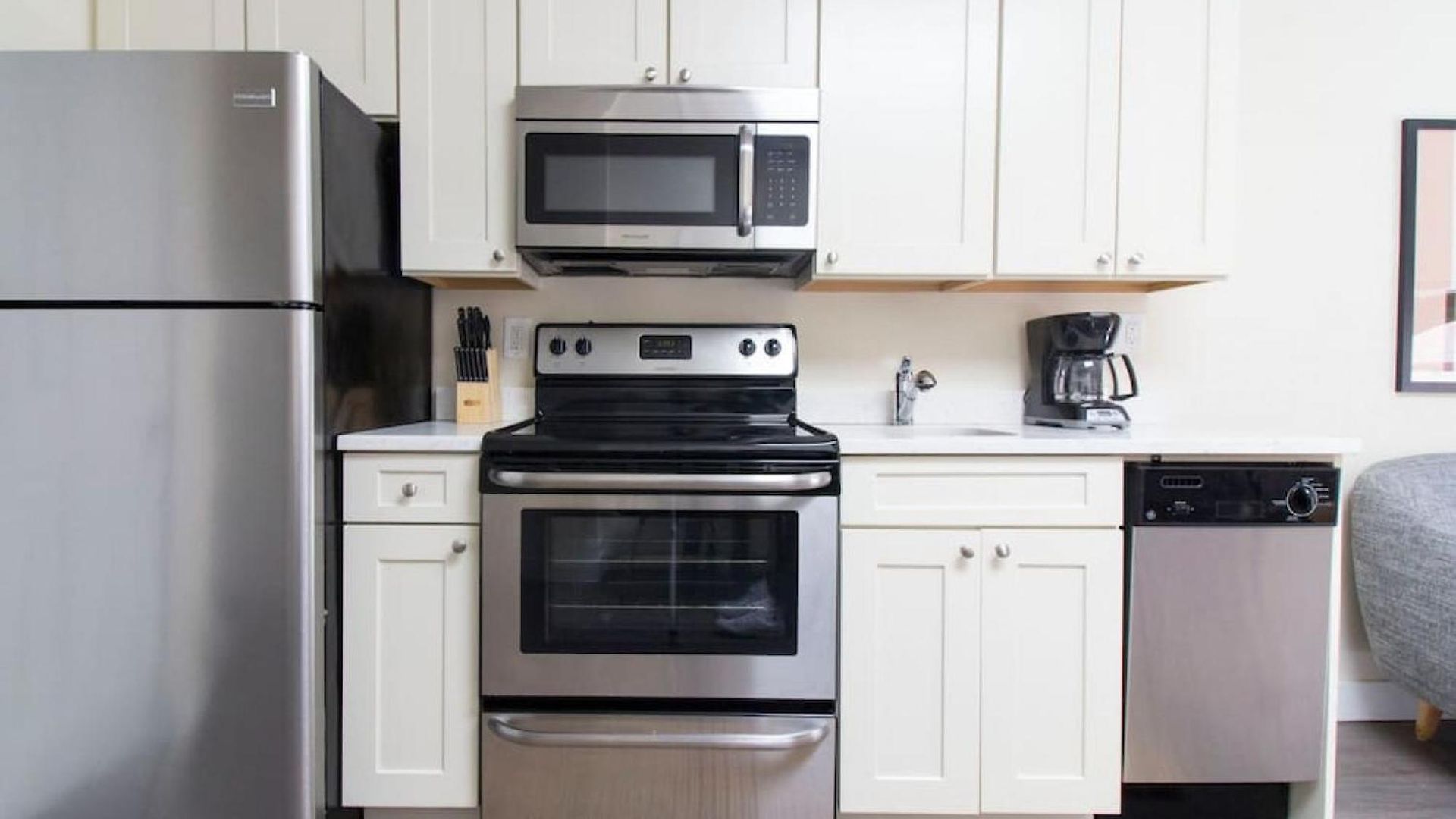 Downtown Nurses Welcome Apartment