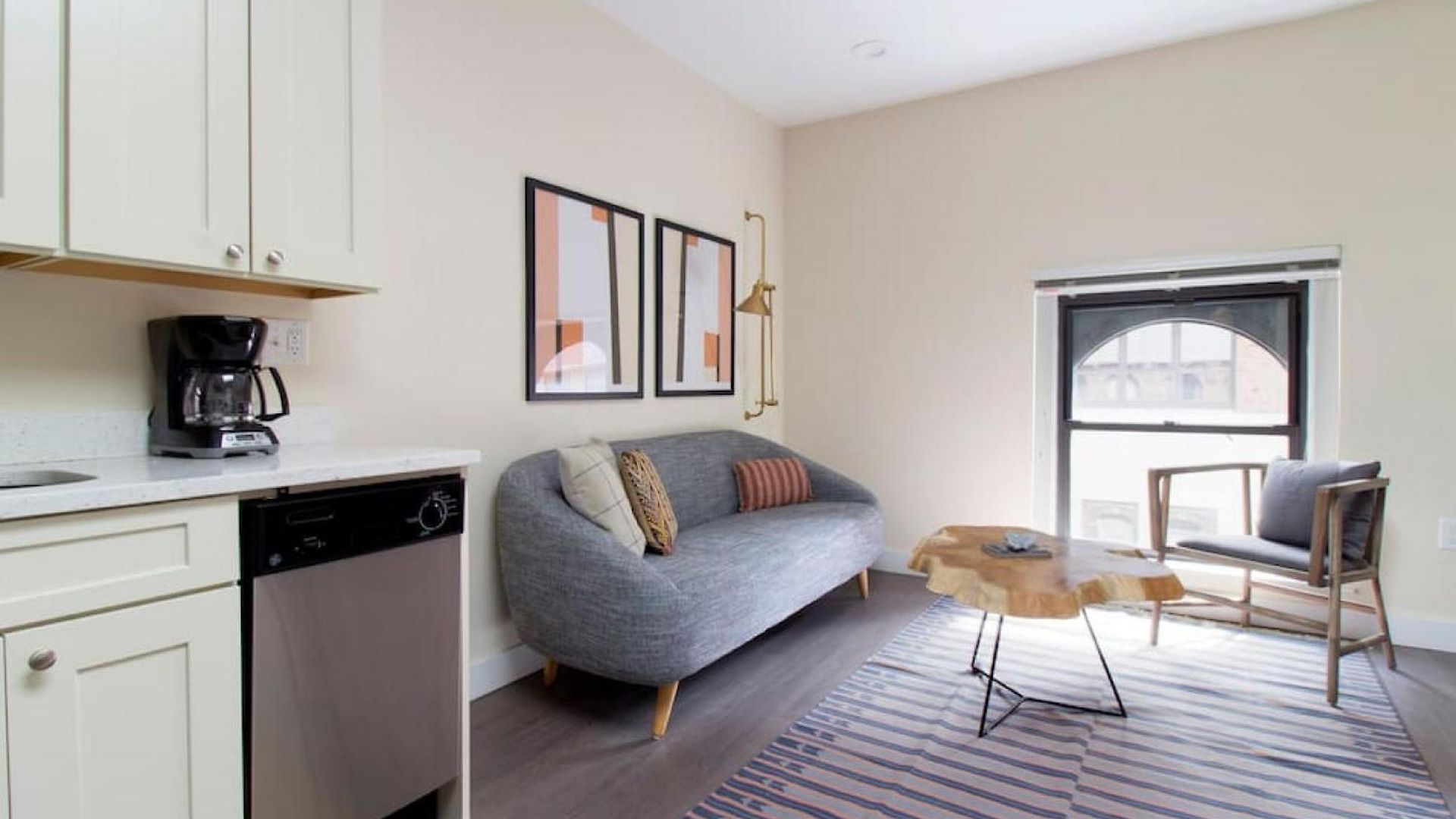 Apartment Downtown Nurses Welcome *
