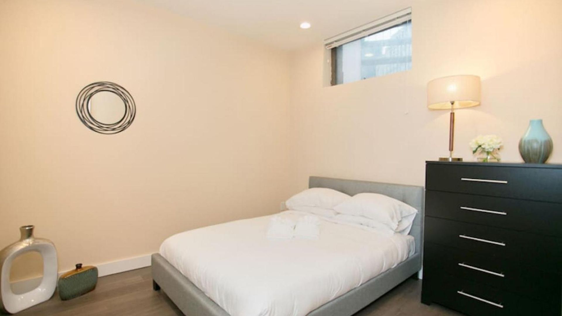 Apartment Newly Designed Loft - Fast Wifi - Pet Friendly *