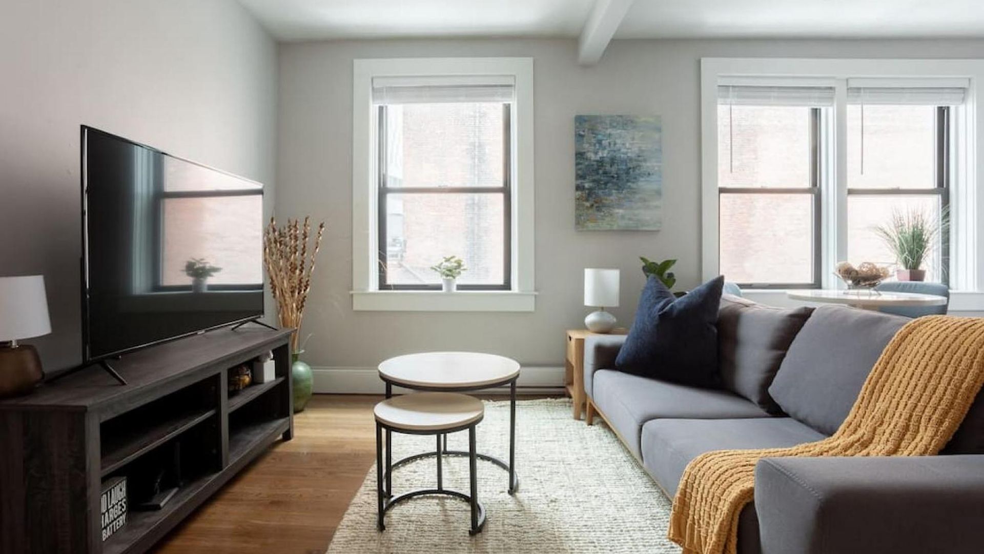 Serene 1br With 99 Walkscore Fast Wifi And Smartlock