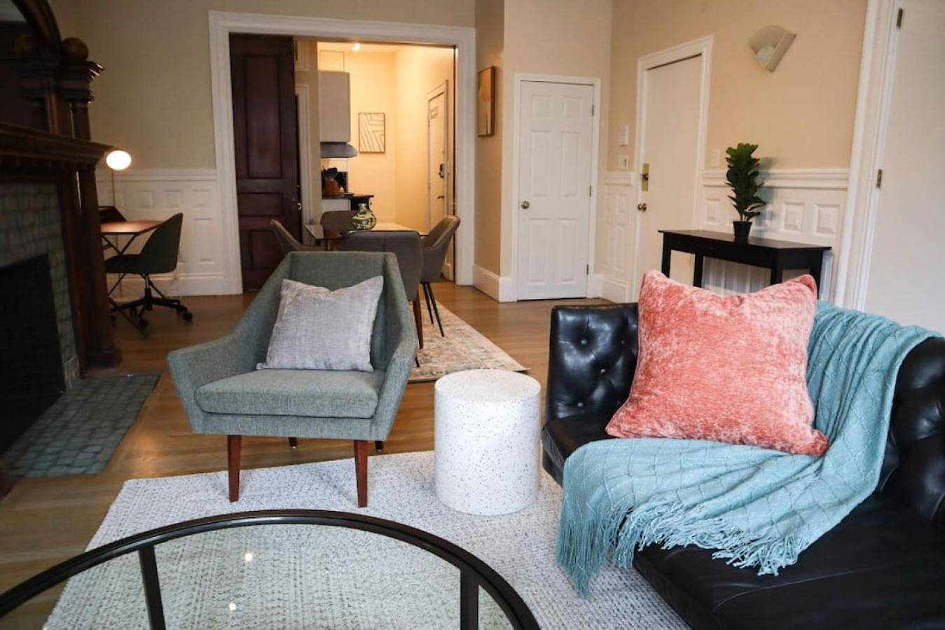 Lovely Fenway 1br In Historic Building Apartment