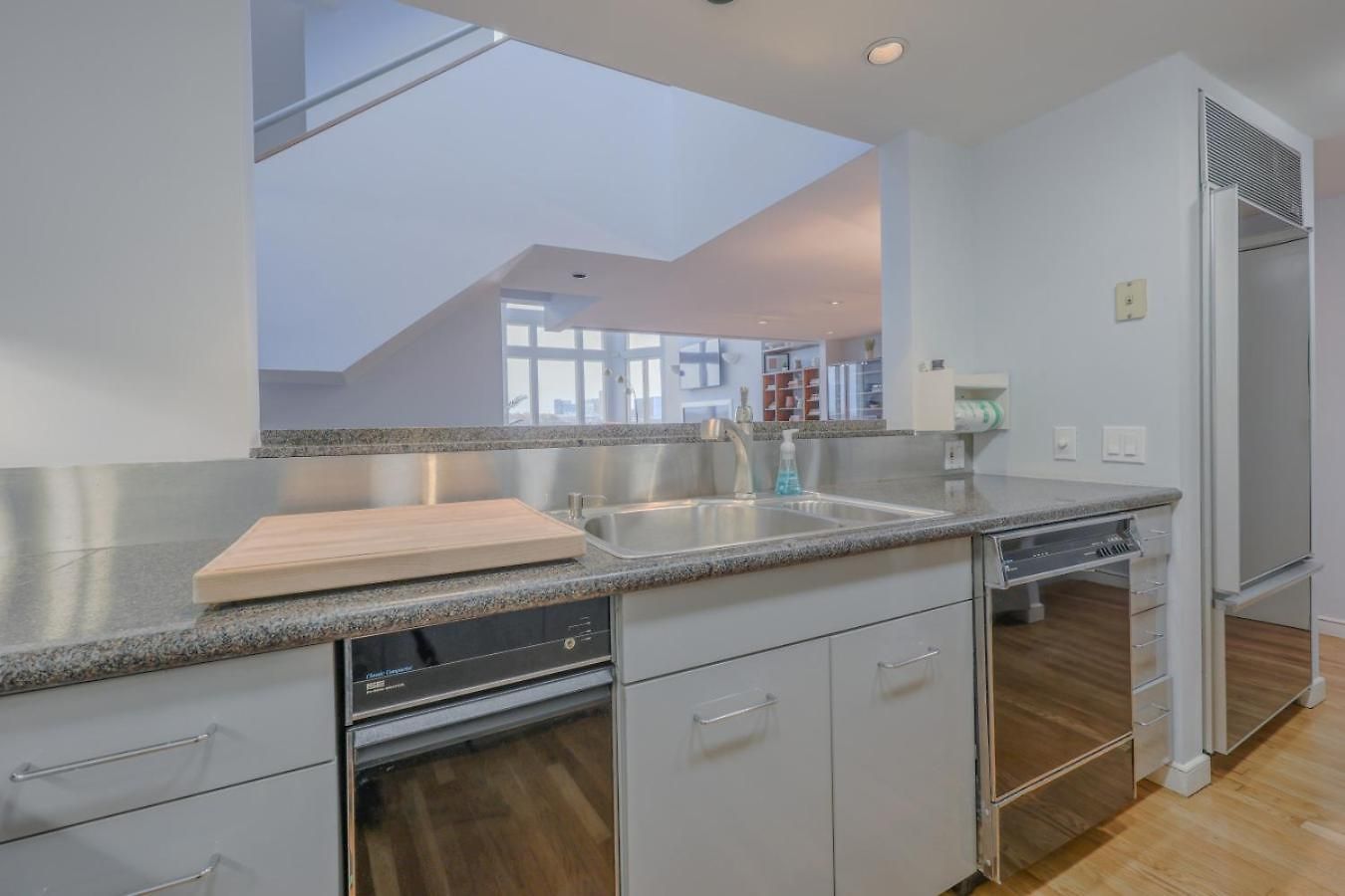 Luxurious Fenway 2br Penthouse With Roof Decks Apartment
