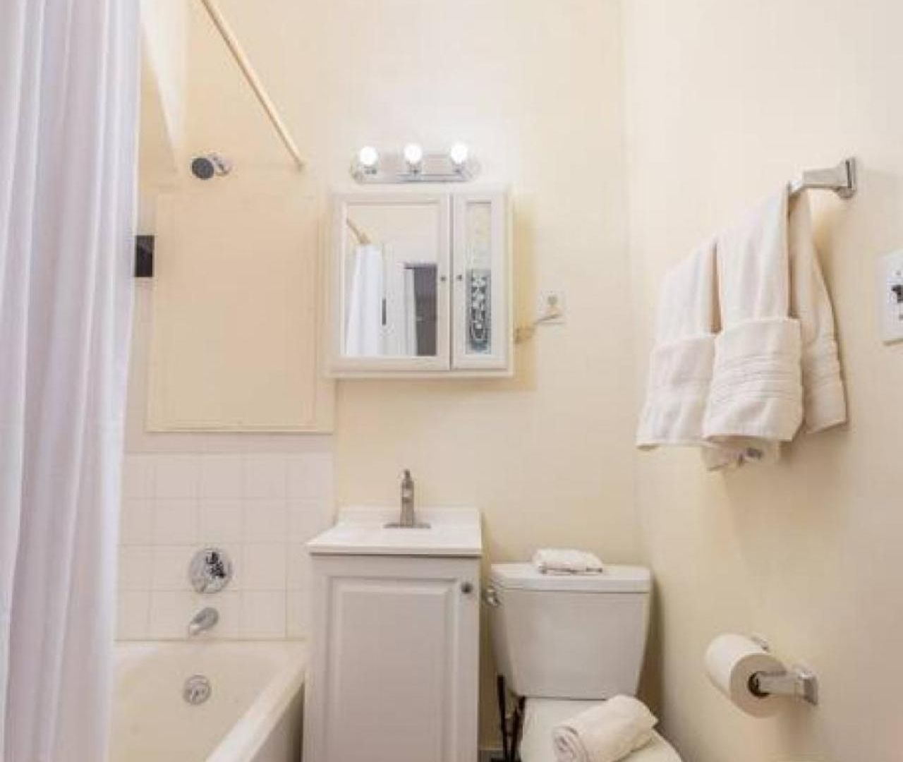 Apartment Stunning Back Bay 1bed 1bath Boston