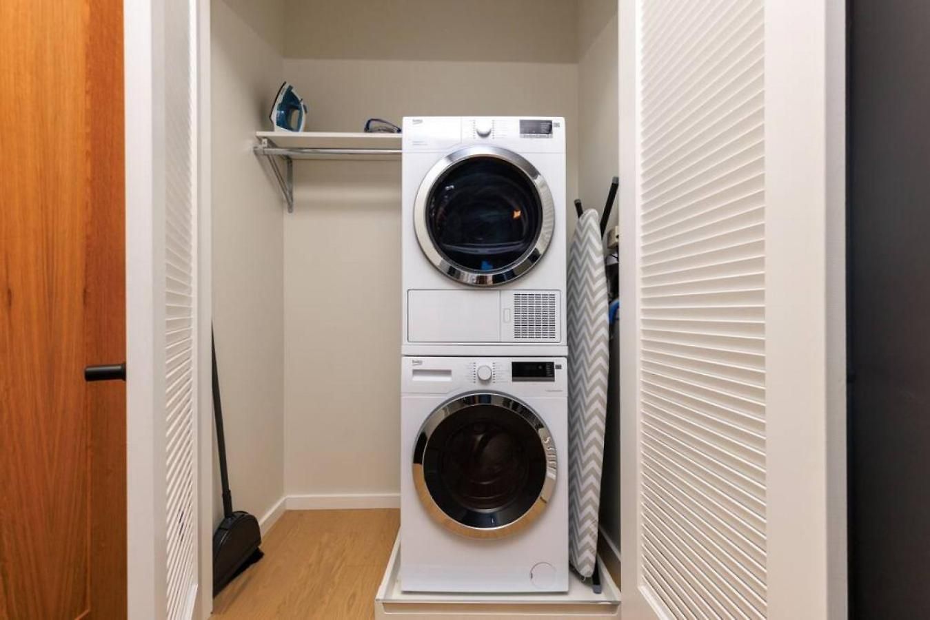 Wonderful 1br In Mission Hill Boston