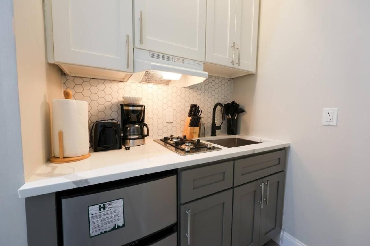 Vibrant In Prudential Area Apartment Boston