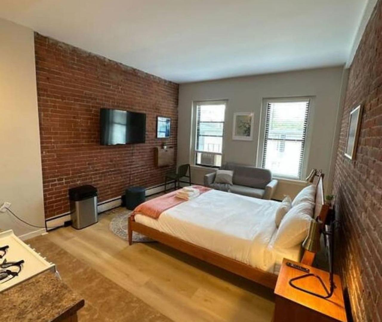 Charming Back Bay Apartment