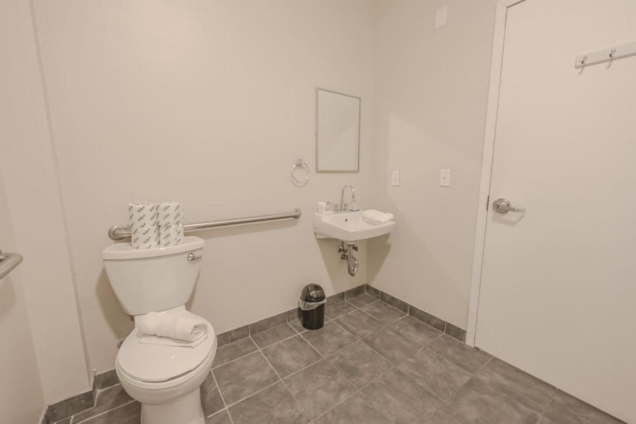 Simple Spacious