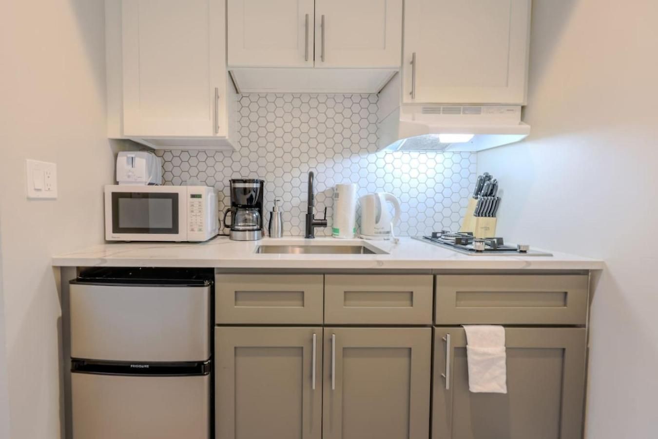 Quaint Close To Fenway Apartment *