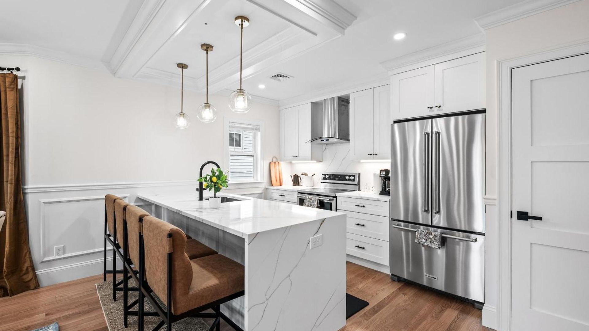 Forest Hill -boston Apartment