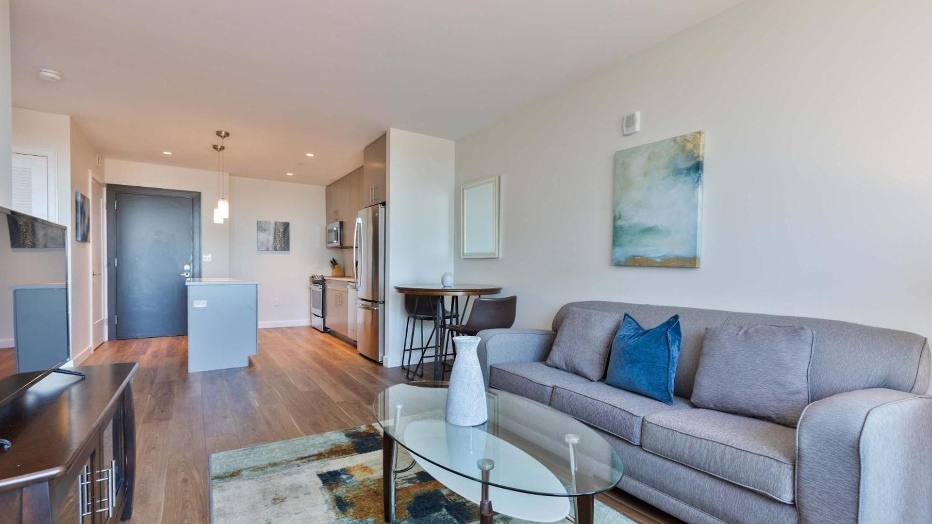 Apartment Luxury Seaport With Gym And Pool Boston