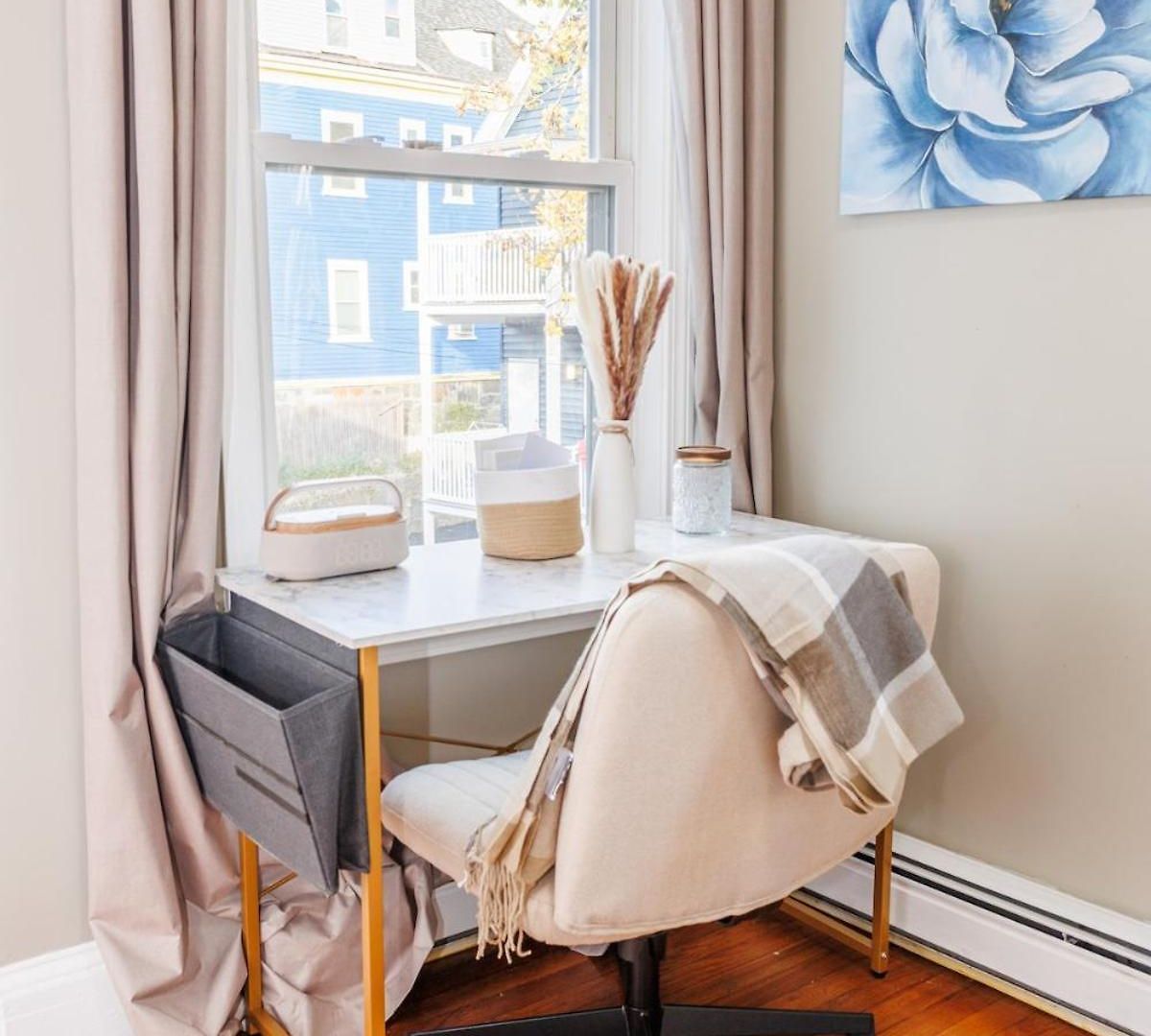 Apartment In-unit Laundry Your Family And Friends Space