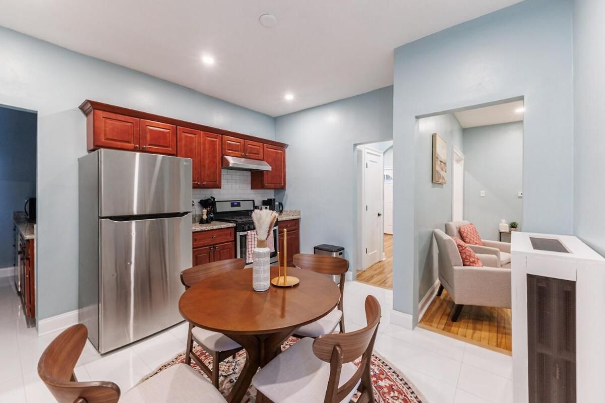 Stylish 3 Bedroom *