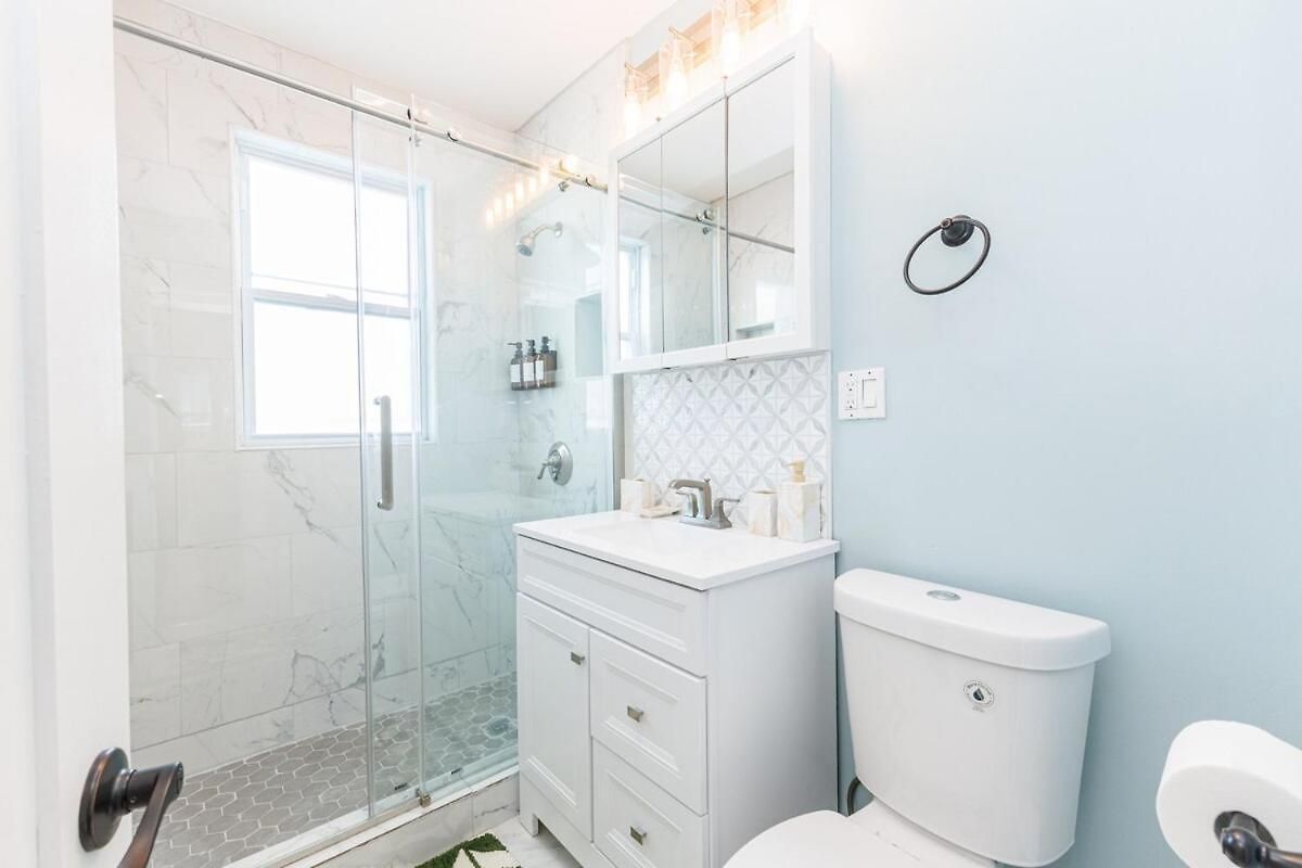 Stylish 3 Bedroom *
