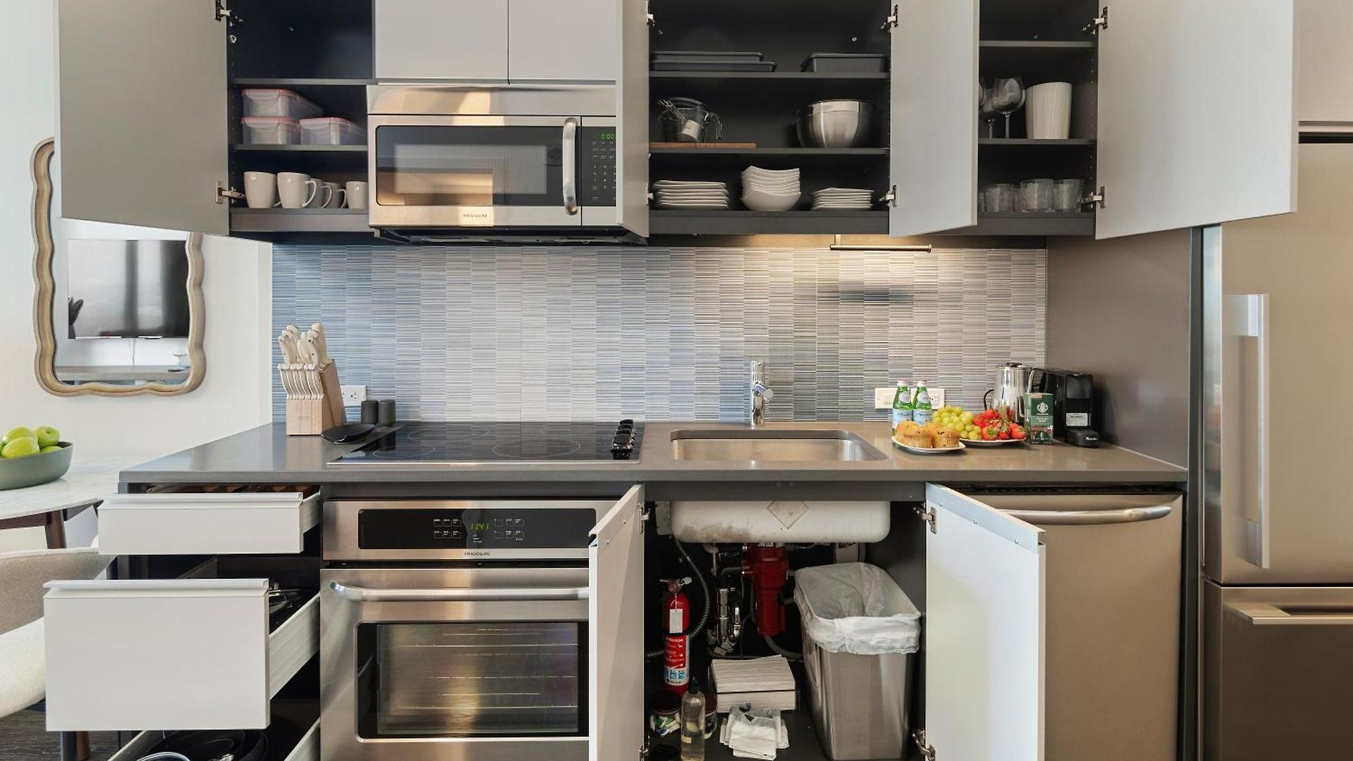 Luxury By Hyatus Downtown Boston