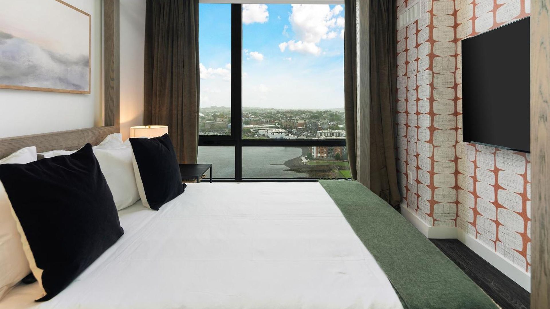 Aparthotel Luxury By Hyatus Downtown 3*
