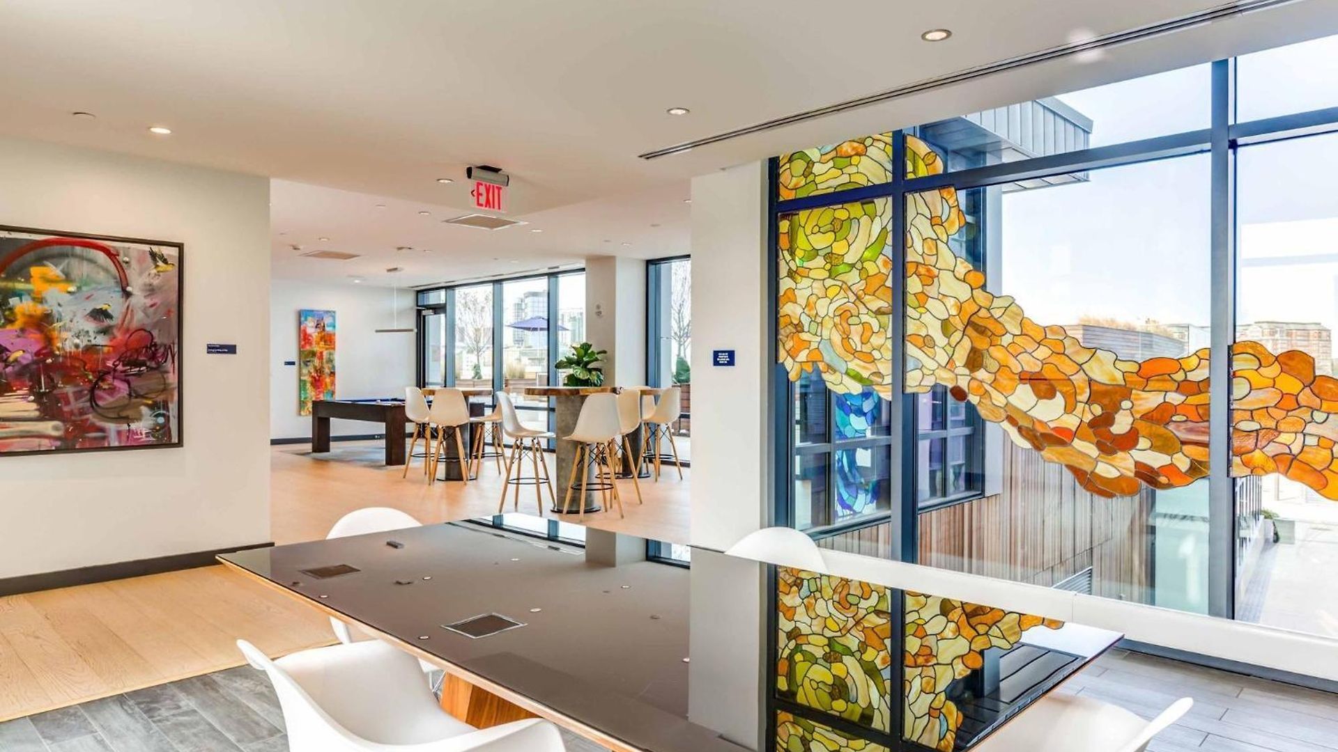 Luxury By Hyatus Downtown Aparthotel