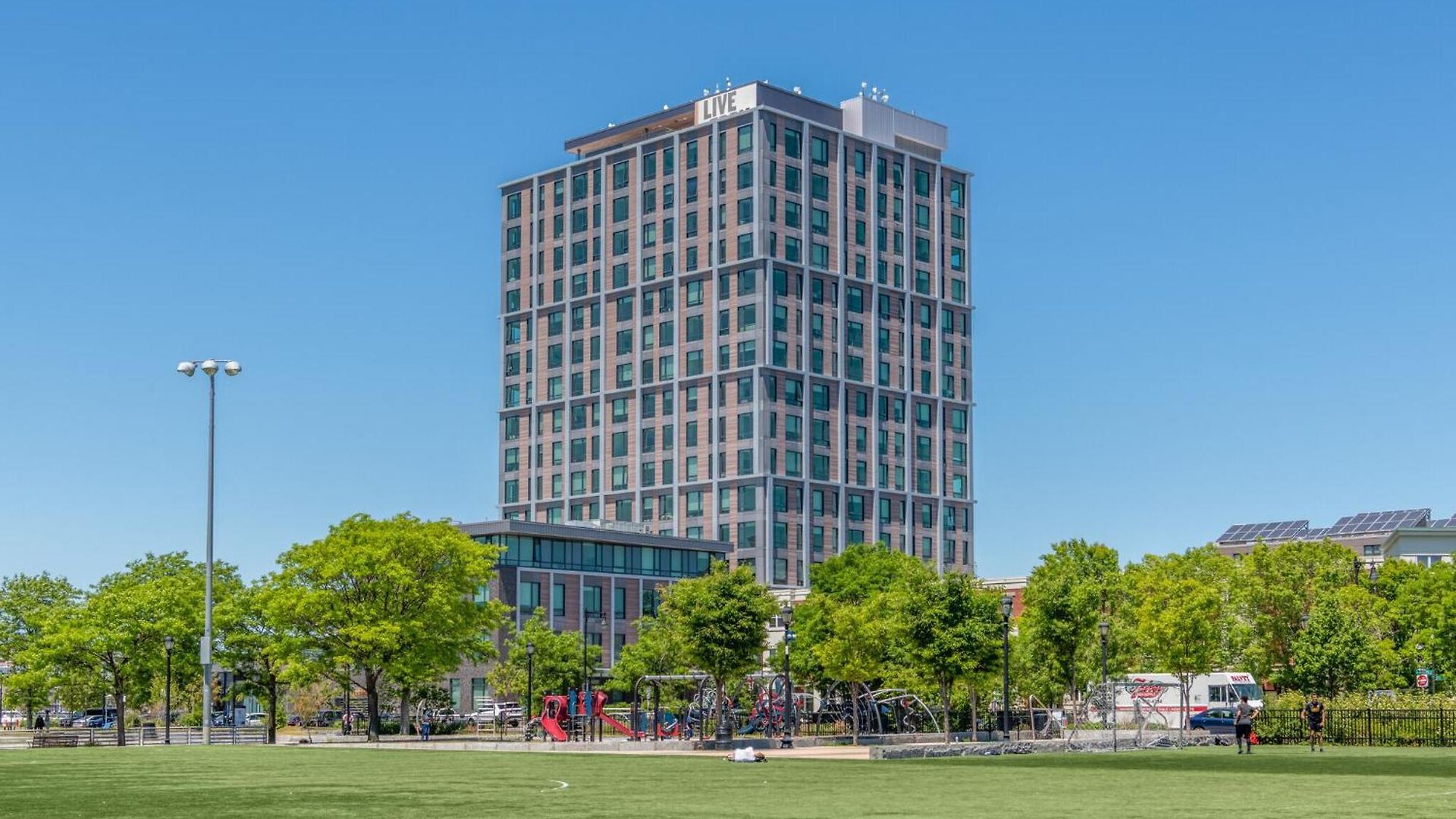 Luxury By Hyatus Downtown