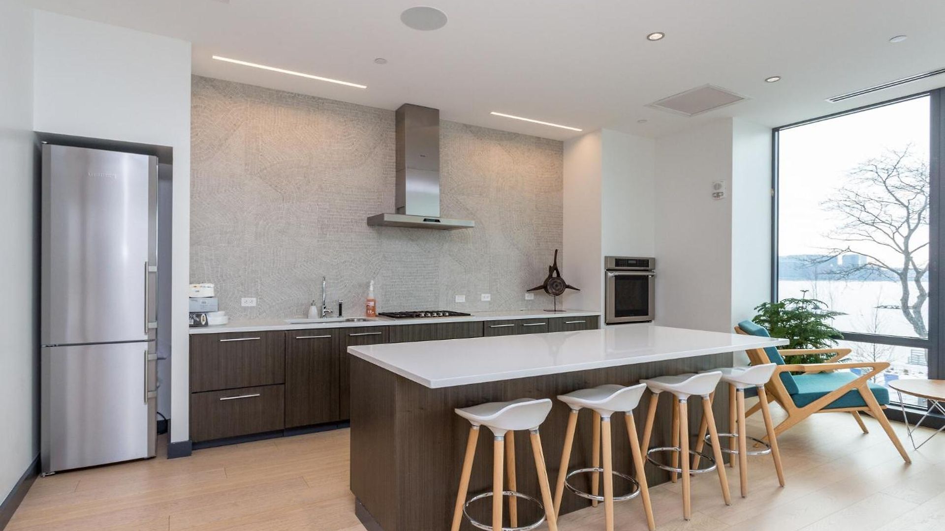 Luxury By Hyatus Downtown Aparthotel