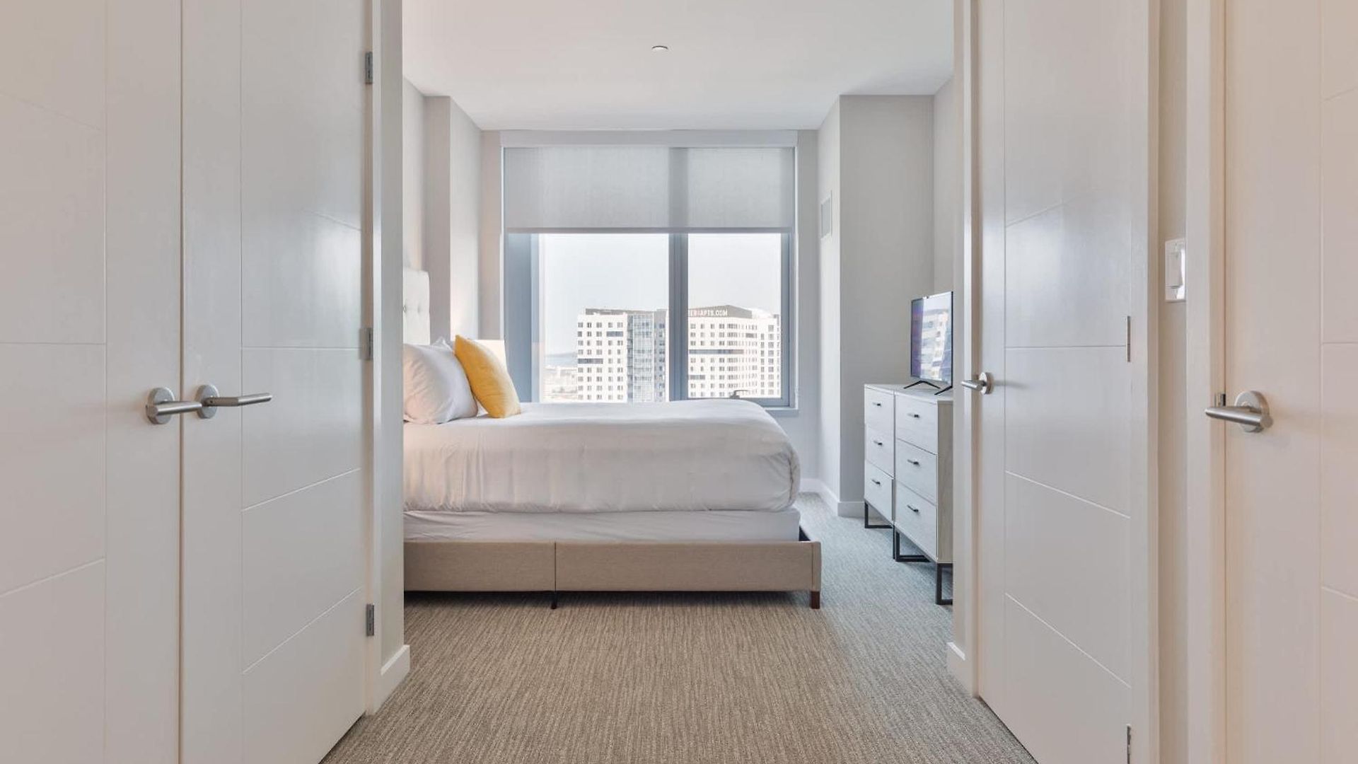 Luxury In Heart Of Seaport * Boston