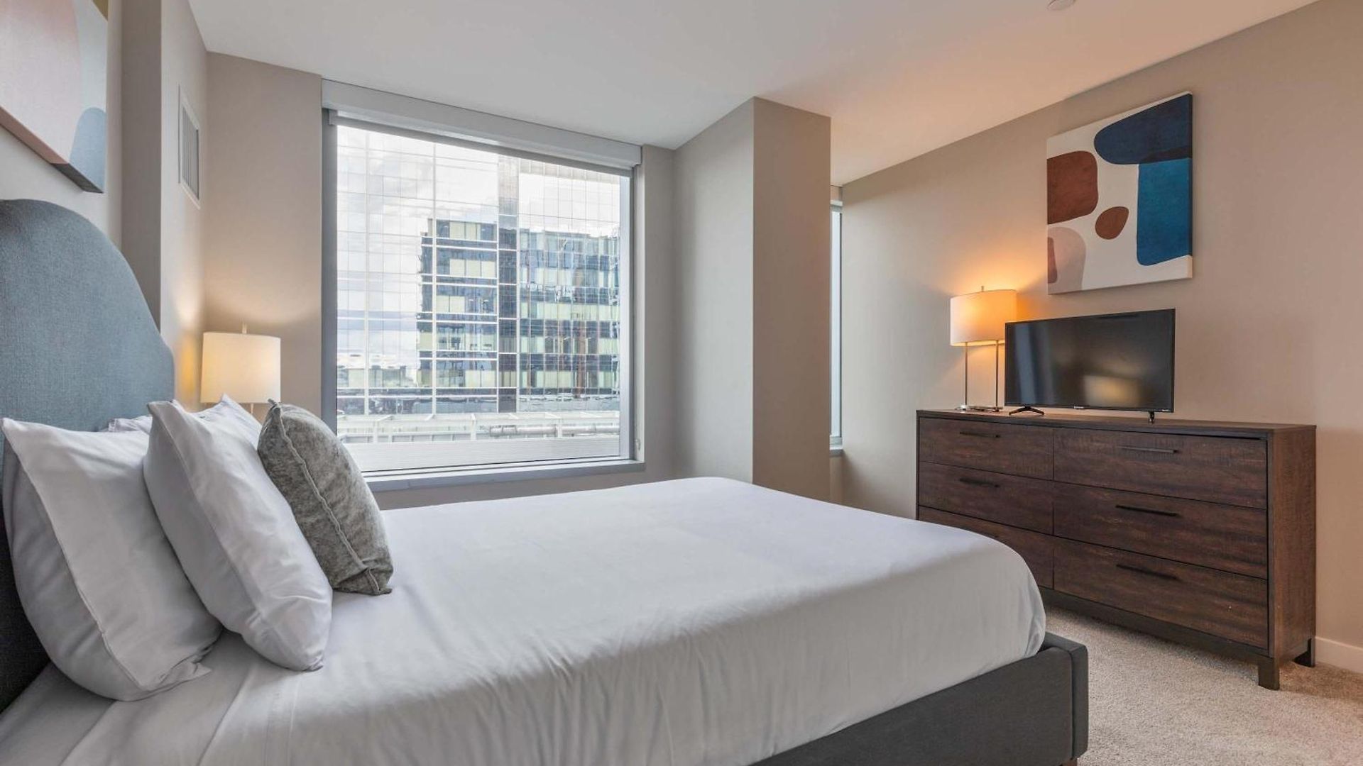 Apartment Modern In Seaport With Gym