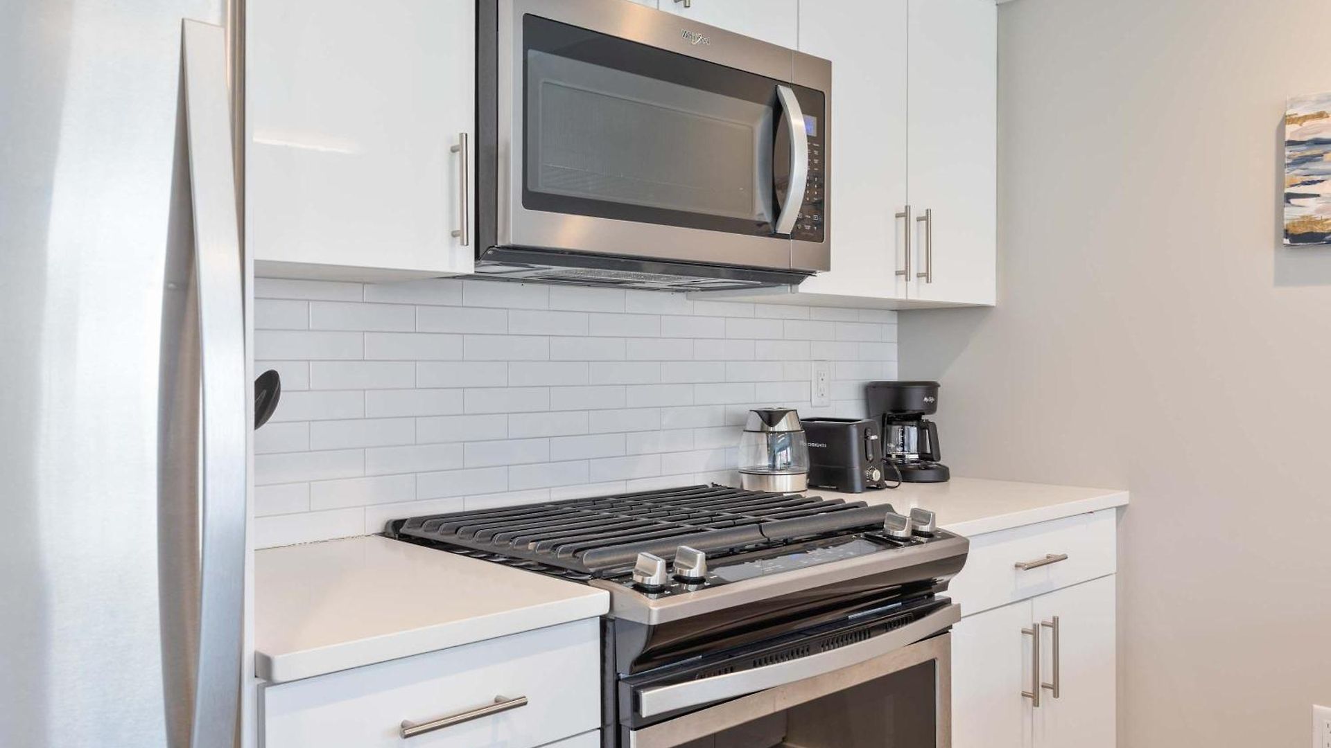 Chic North End Escape Near Waterfront *
