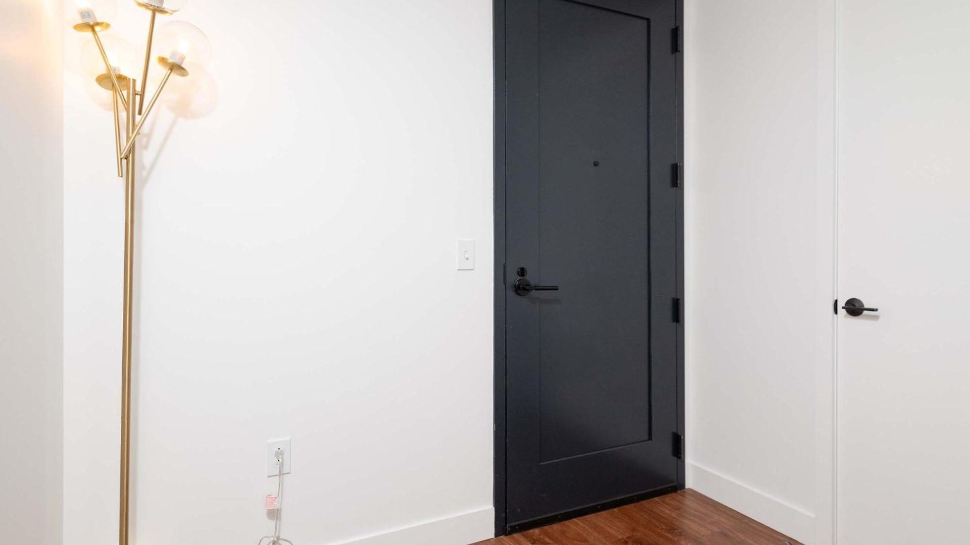 Back-bay Lux 2br With Rooftop And Parking Boston