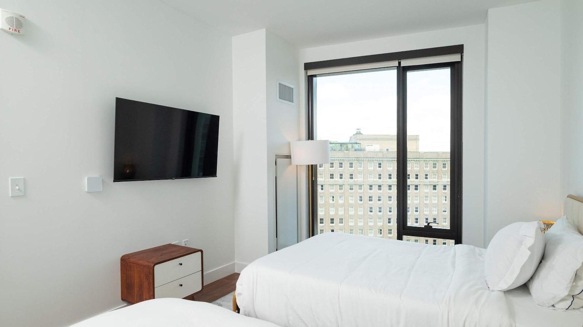 Apartment Back-bay Lux 2br With Rooftop And Parking Boston