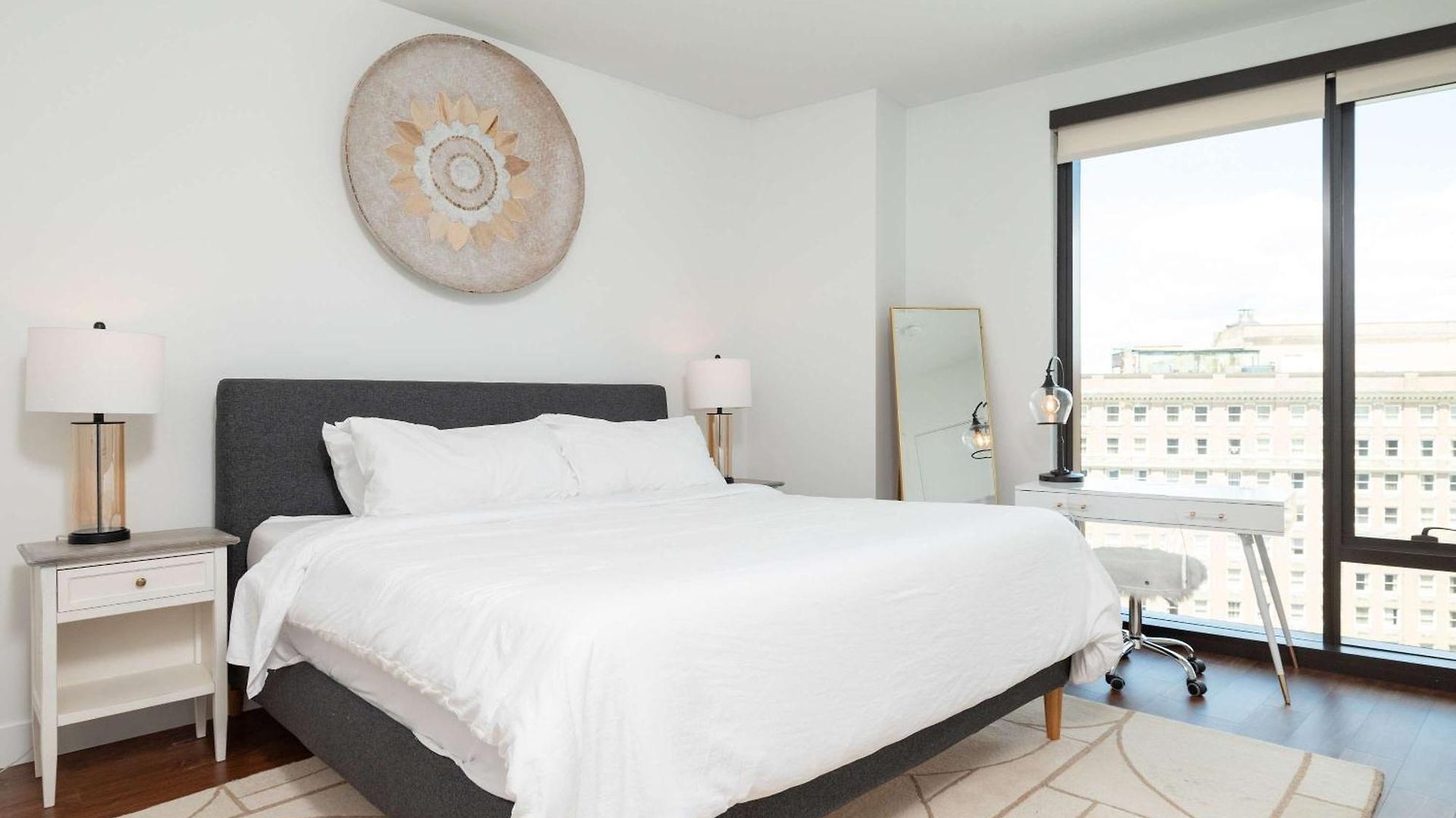 Apartment Back-bay Lux 2br With Rooftop And Parking Boston
