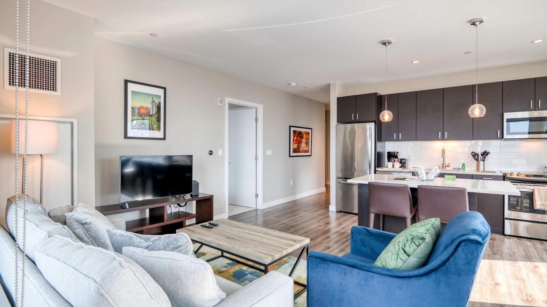 Luxury With Balcony In Seaport Boston