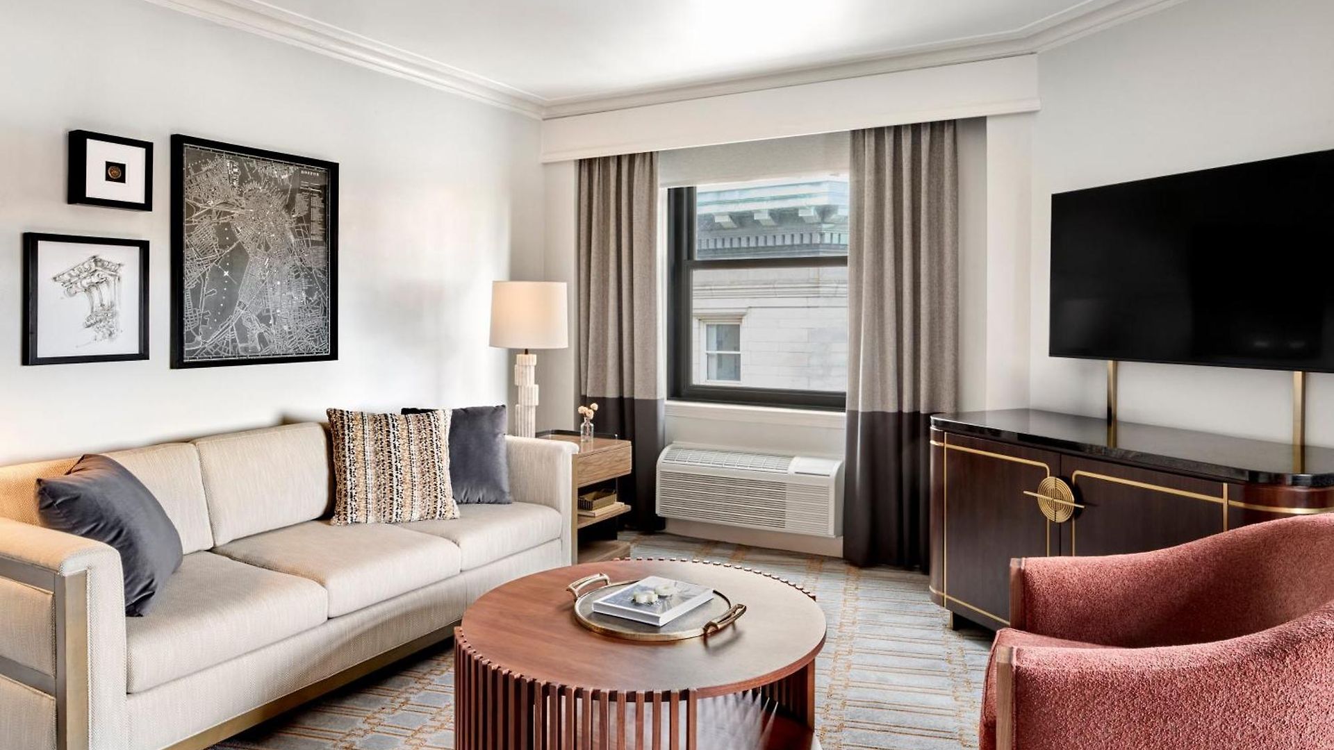 Omni Parker House 4* Boston